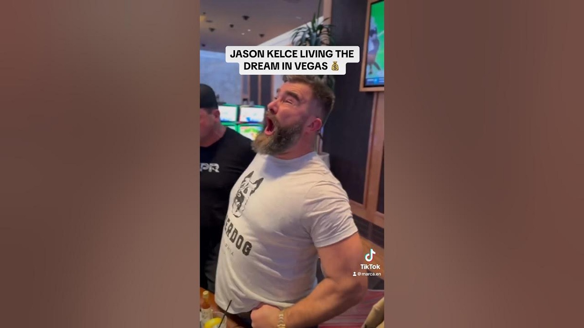 WATCH: "Jason Kelce Makes Waves in Las Vegas Ahead of Super Bowl Excitement"