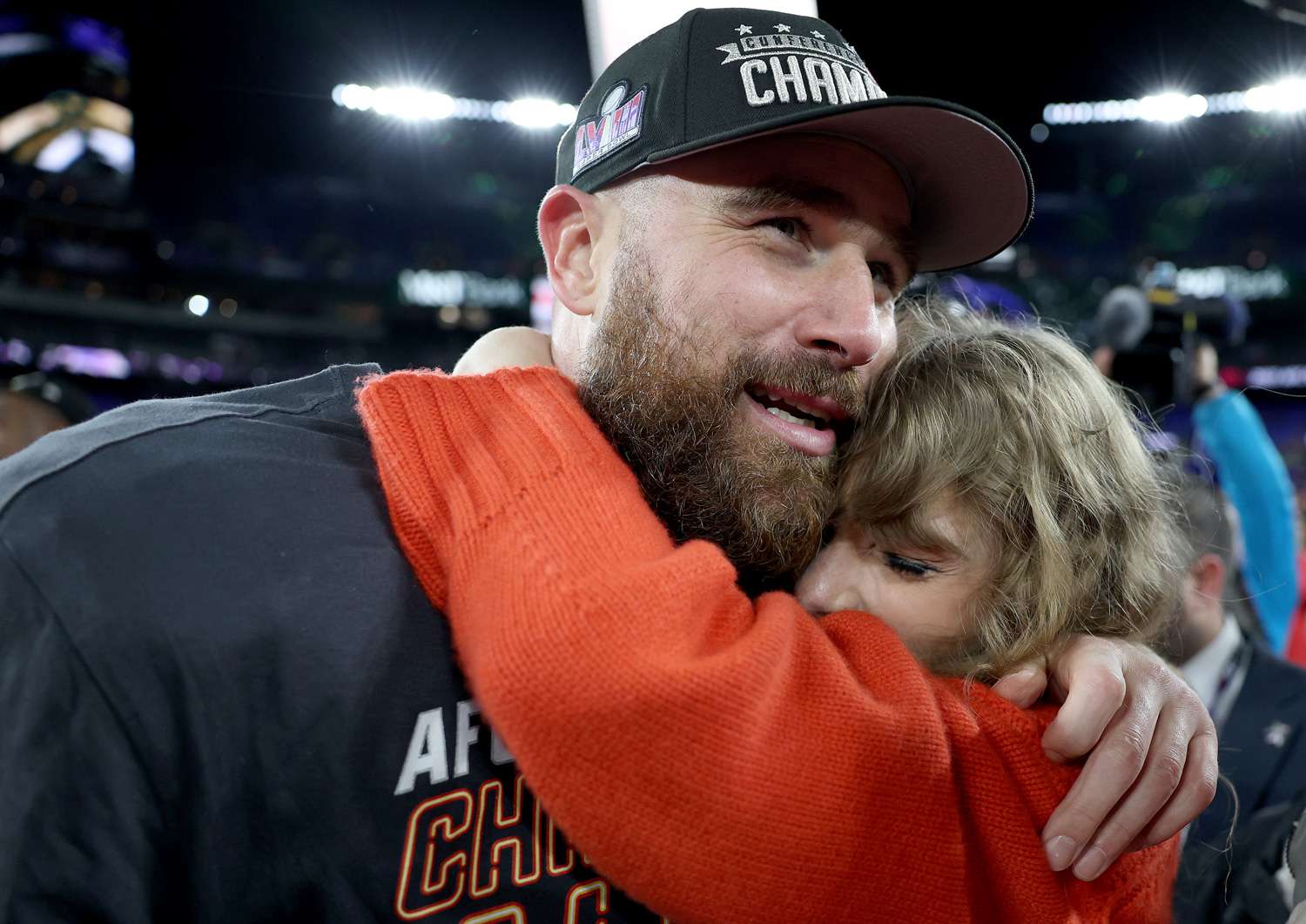 Travis Kelce confirmed to be at the Grammys to support his girlfriend Taylor Swift this weekend’… with his ‘tight Super Bowl schedule’ won’t stop him flying to LA to be with her