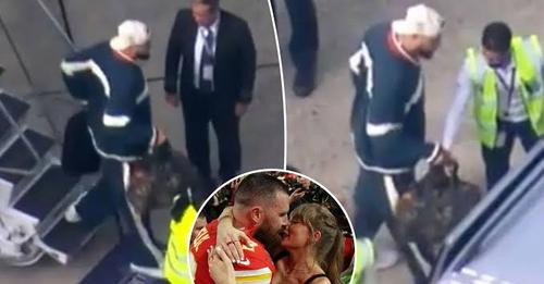 WATCH: Fans go Crazy as the Super Bowl GIAN "Travis Kelce" arrived Sydney to Support Girl FRiend "Taylor Swift